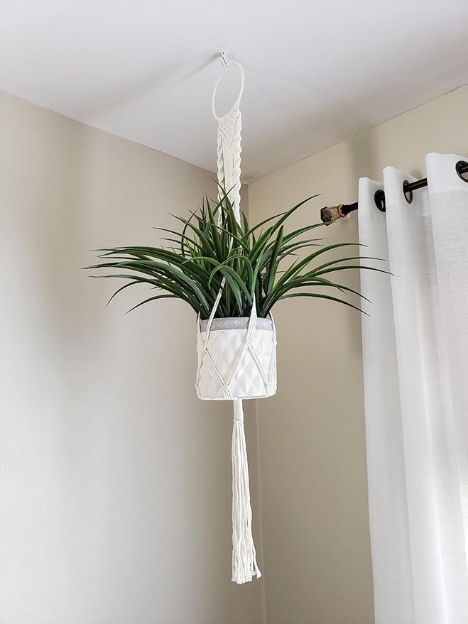 Cuttte Macrame Plant Hanger, Indoor Outdoor Hanging Planter Basket, Hanging Plant Holders, Decorative Macrame Hangers, 4 Legs 43.3 Inch, Cream Color, Boho Decor