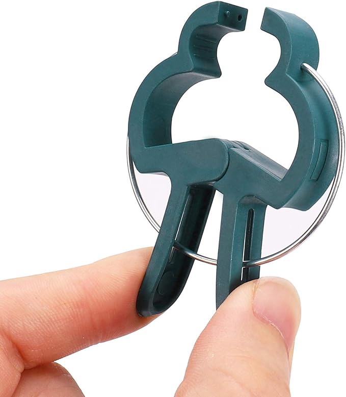 Sago Brothers 40 PCS Plant Clips Garden Clips for Tomato Cage, Tomatoes Clips Plant Support Clips for Bamboo Stakes, Climbing Plants, Vines, Gentle Plant & Flower Trellis Clips for Plant Stalks, Stems