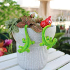 Set of 2 Funny Bird Catching Gecko Figurines Flower Pot and Vase Hugger, Resin Lizard Statue Garden Planter Pot Decorations, Terrarium Edge Hanger Ornaments