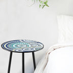 1 Pack Metal Outdoor Side Table Small Outside Round End Table for Patio Modern Accent Garden Corner Table for Small Spaces, Balcony, Porch, Weather-Resistant, Plant Stand Indoor, Round Mosaic
