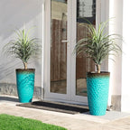 Glitzhome 23.75" H Large Planters for Outdoor Plants,Set of 2 Plastic Tall Outdoor Planters with Drainage Holes,Honeycomb Textured Gradient Turquoise Finish, Large Flower Pots for Front Porch Indoor
