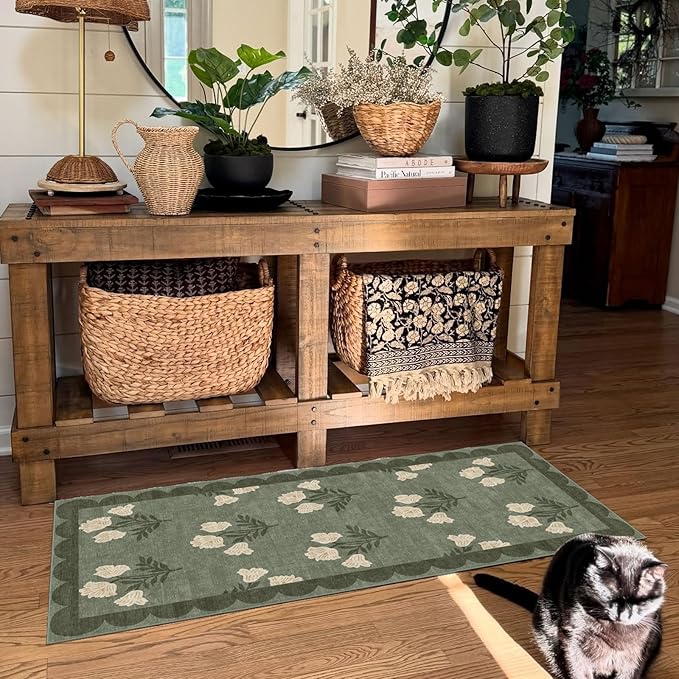 Outdoor Rug Floral Scalloped Mat, Sage Green, 2 x 4.25 ft