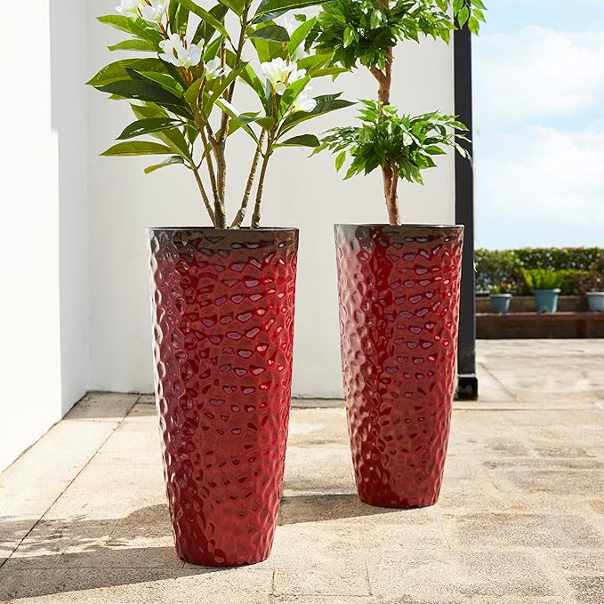 Glitzhome 31" H Large Plastic Tall Planters,Set of 2 Honeycomb Textured Gradient Red Tall Plant Pots with Drainage Holes,Oversized Planters Flower Pots for Indoor Outdoor Front Porch Patio