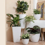 LA JOLIE MUSE Flower Pots Outdoor Garden Planters, Indoor Plant Pots with Drainage Holes, Plastic, Speckled White, Set 2 (8.6 + 7.5 Inch)