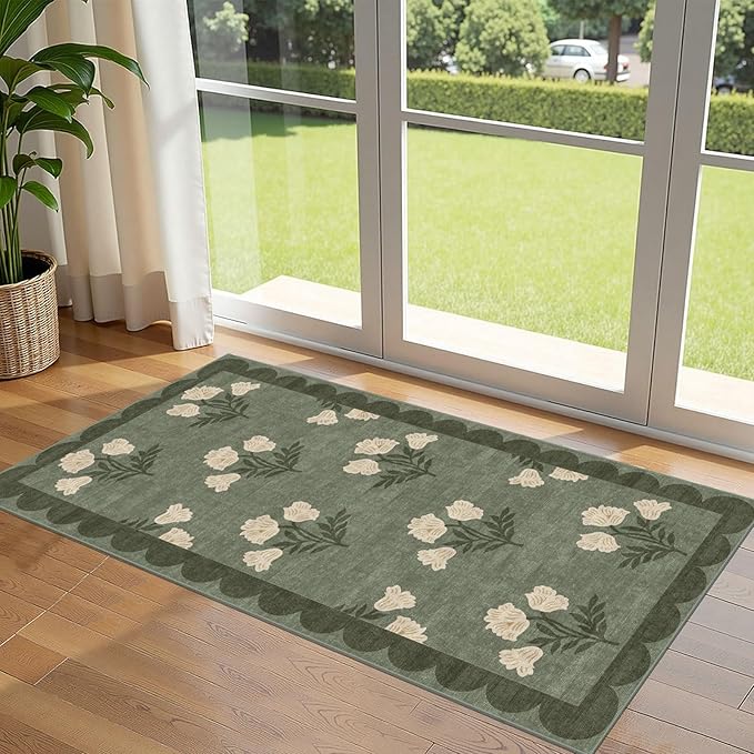 Outdoor Rug Floral Scalloped Mat, Sage Green, 2 x 4.25 ft