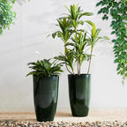 Glitzhome 23.5" H Large Tall Planter for Outdoor Plants,Set of 2 Plastic Tall Planters with Drainage Holes,Round Tapered Faux Ceramic Gradient Green Flower Tree Pots for Porch Patio Indoor Outdoor